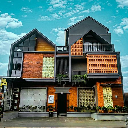 فندق Mantra House جيمباران المظهر الخارجي الصورة